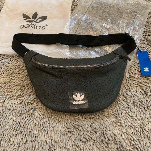 Waistbag adidas sale issey miyake
