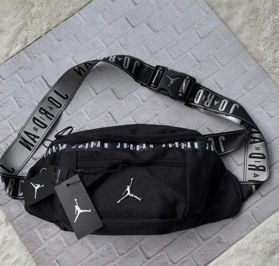 AIR JORDAN MINI FONT WAIST BAG IN BLACK 