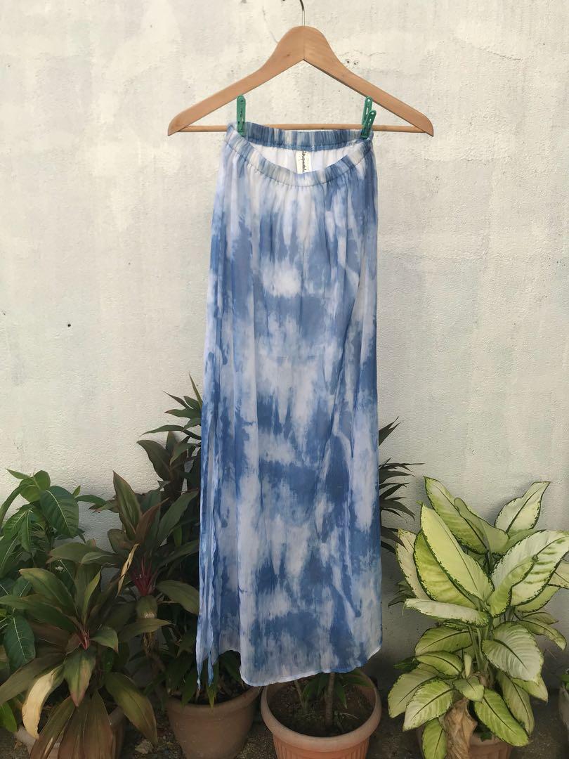 american eagle tie dye skirt
