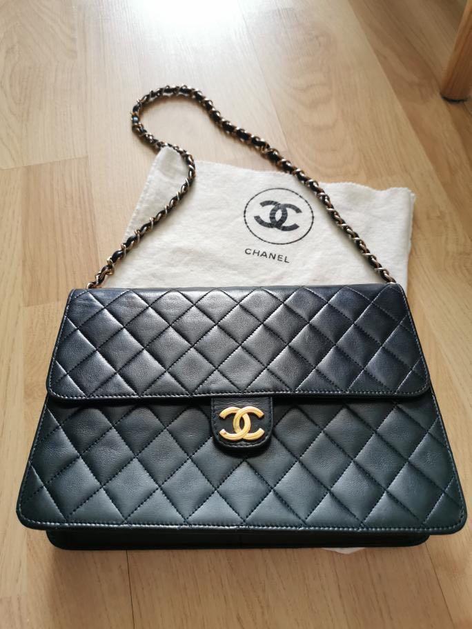 Authentic Chanel Vintage Clutch with Chain