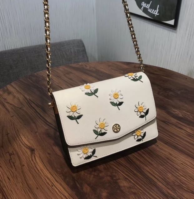 Authentic Tory Burch daisy floral embroidered mini bag, Women's Fashion,  Bags & Wallets, Shoulder Bags on Carousell