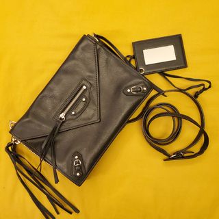 （分類：）位於 。 由 ooschitt 提交（商品編號 1011950632，圖片 1）。簡介： 。