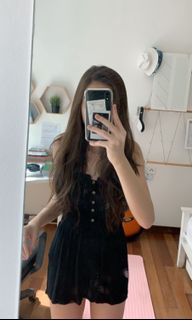 (Category: ) located in . Submitted by j14.closet (Listing ID 1011787538, Image 1). Description: .