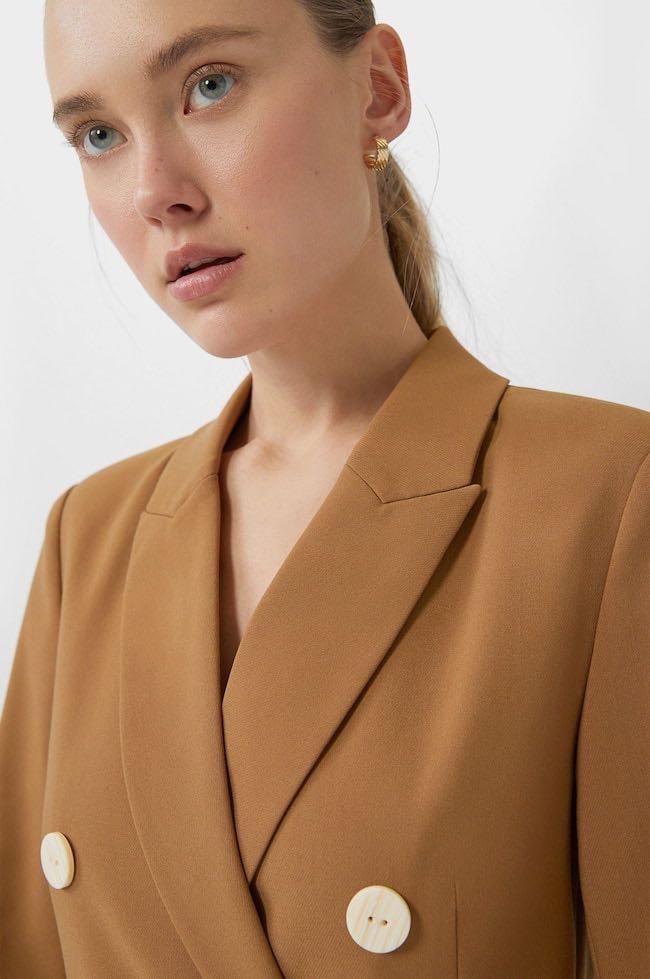 BNWT Stradivarius belted blazer dress (Category: Dresses) located in Makati City. Submitted by madclutter (Listing ID 1011951432, Image 3). Description: Brand new with tag! Really really pretty in actual! Has nice and thick fabric Selling so lowww Belt is detachable Sizes available: Medium, Large.