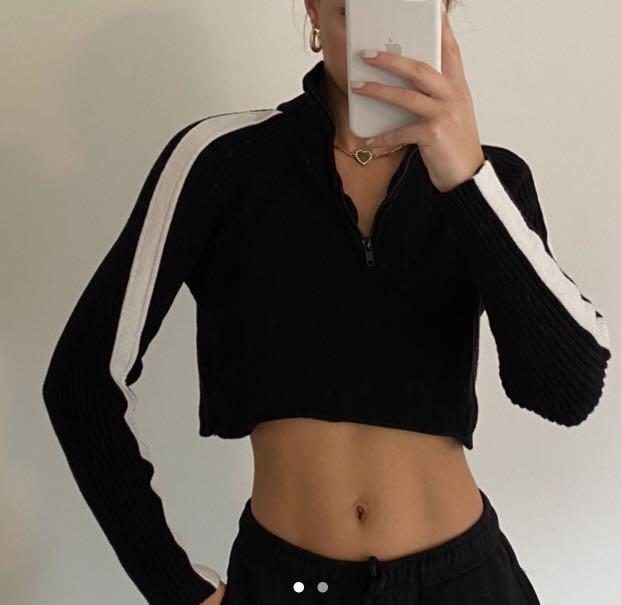 Brandy melville top hilary sweater