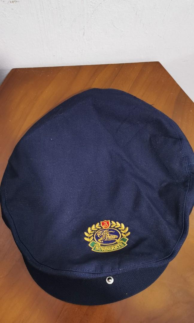 Burberry top beret hat
