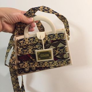（分類：）位於 。 由 imamum 提交（商品編號 1011783328，圖片 1）。簡介： 。