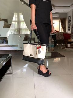 (Kategori: ) berada di . Dikirim oleh fbrsecondstuff (ID iklan 1011775182, Gambar 1). Deskripsi: .