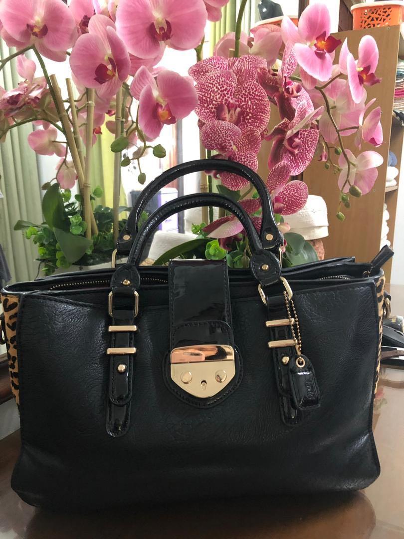 clarks pewter handbag