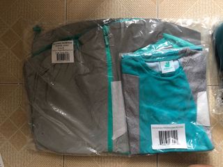 （分類：）位於 。 由 snoopy_house 提交（商品編號 1011722737，圖片 1）。簡介： 。