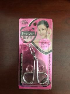 (Category: ) located in . Submitted by humeave (Listing ID 1011768492, Image 1). Description: .