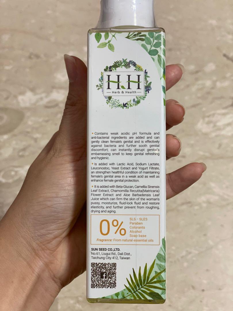 Feminine intimate wash(probiotics), Beauty & Personal Care, Bath & Body