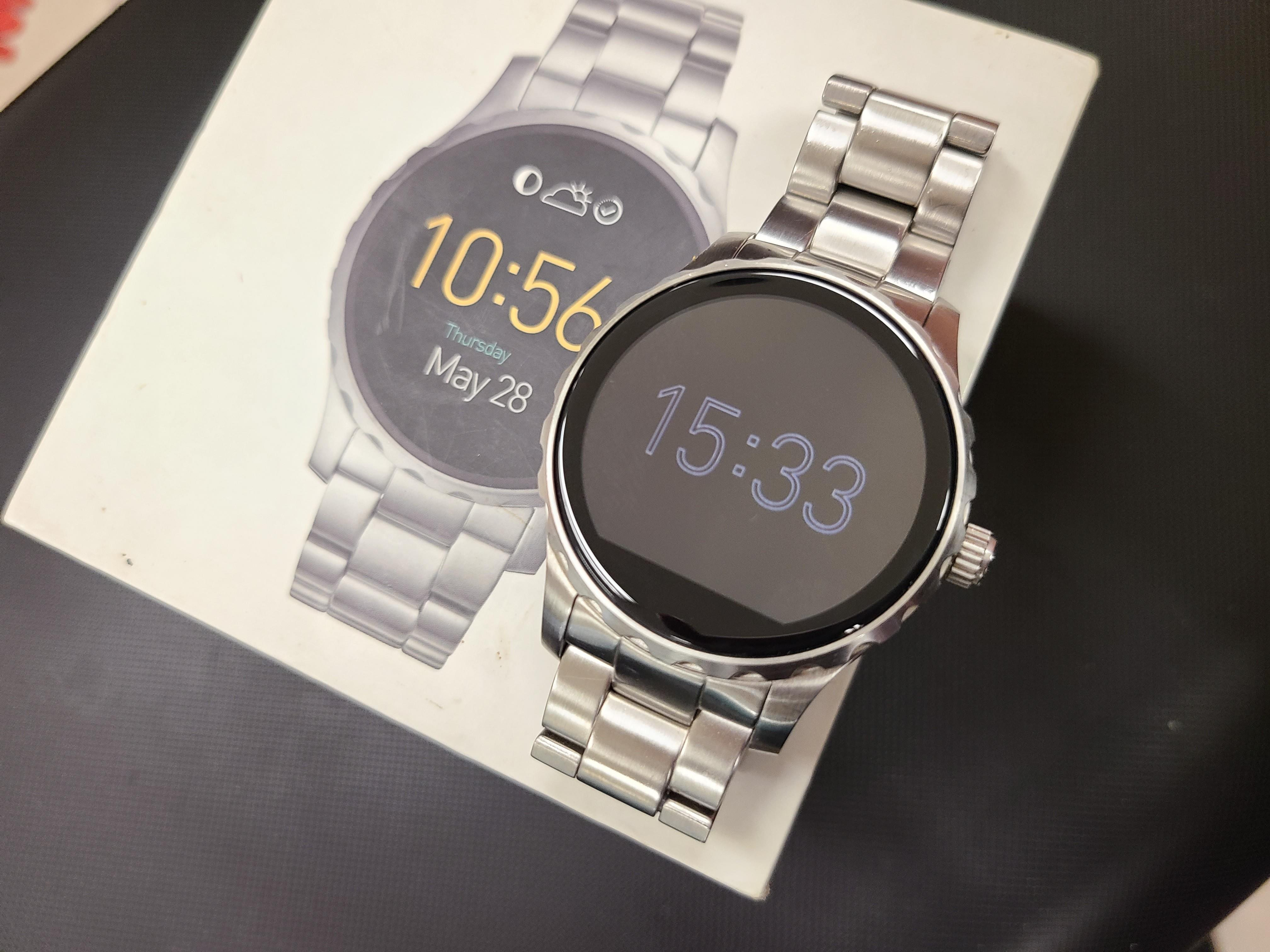 harga fossil q marshal