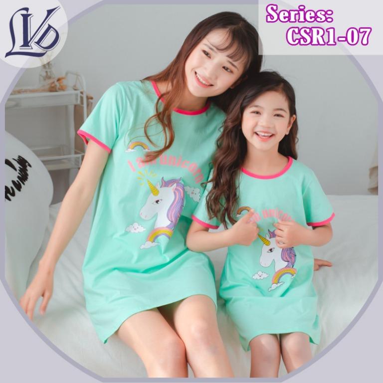 girl sleeping clothes
