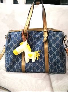 (Category: ) located in . Submitted by ibeez_collections (Listing ID 1011621467, Image 1). Description: .
