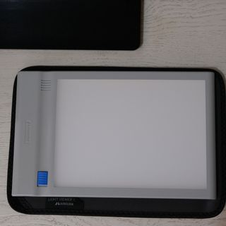 （分類：）位於 。 由 maqbq 提交（商品編號 1011835234，圖片 1）。簡介： 。