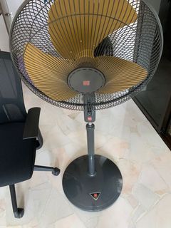 (Category: ) located in . Submitted by tausuann (Listing ID 1011729733, Image 1). Description: .