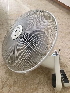 (Category: ) located in . Submitted by domseah (Listing ID 1011784330, Image 1). Description: .