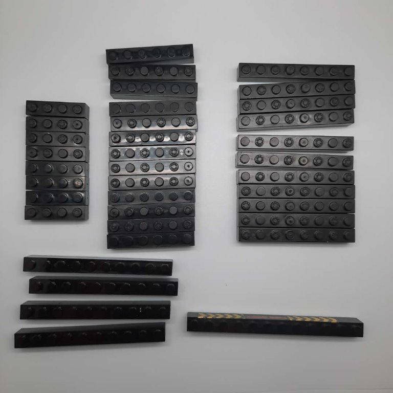Mega Blocks - 37 Pieces Black Bricks (Lego compatible), 兒童＆孕婦用品, 嬰兒玩具 ...