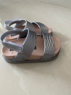 （分類：）位於 。 由 ohsies 提交（商品編號 1011809909，圖片 1）。簡介： 。