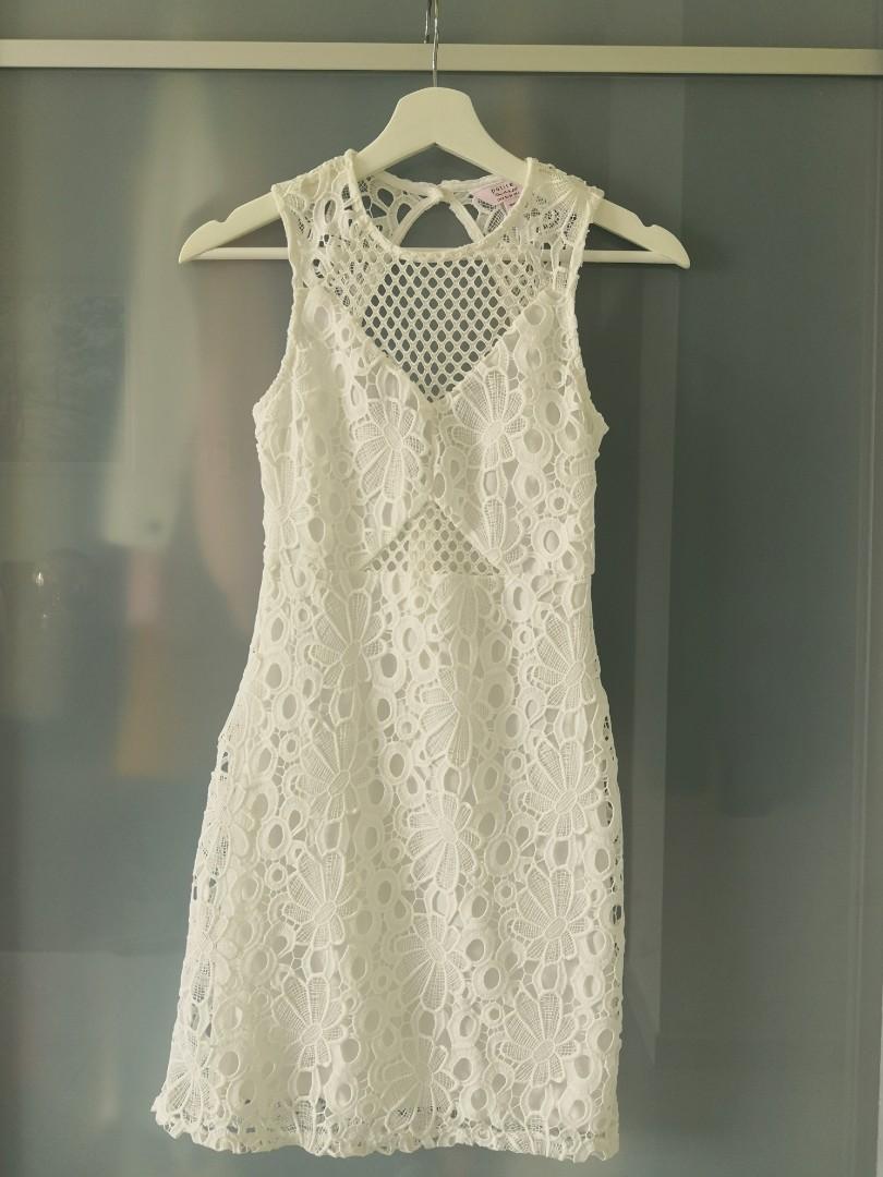 miss selfridge white lace dress