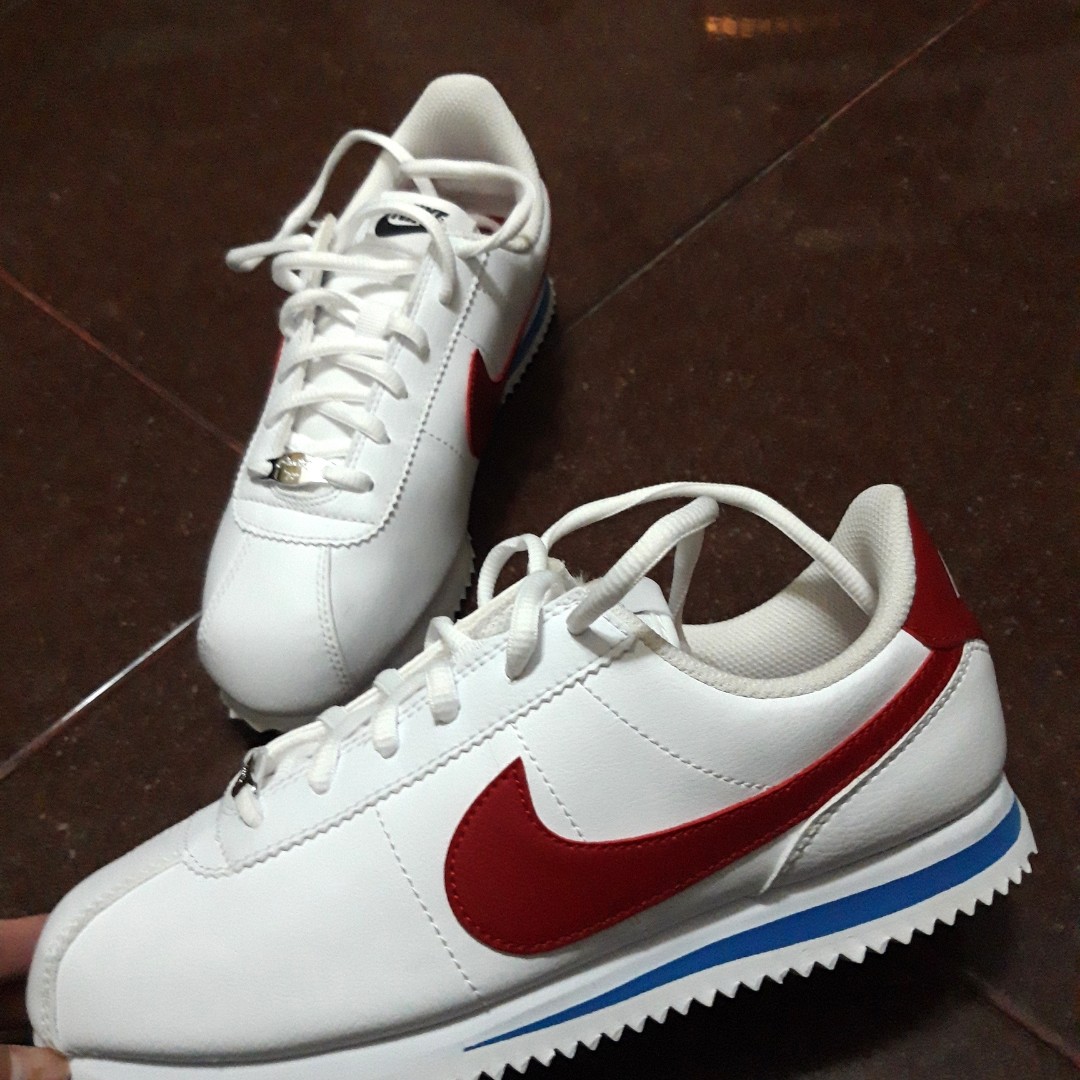 Sepatu best sale forrest gump