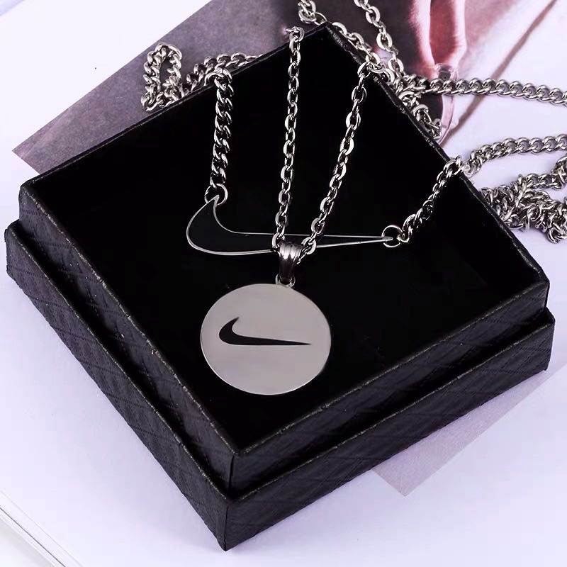 Nike deals necklace men