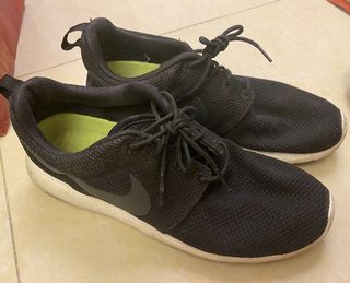 （分類：）位於 。 由 soooooooooner 提交（商品編號 1011928172，圖片 1）。簡介： 。