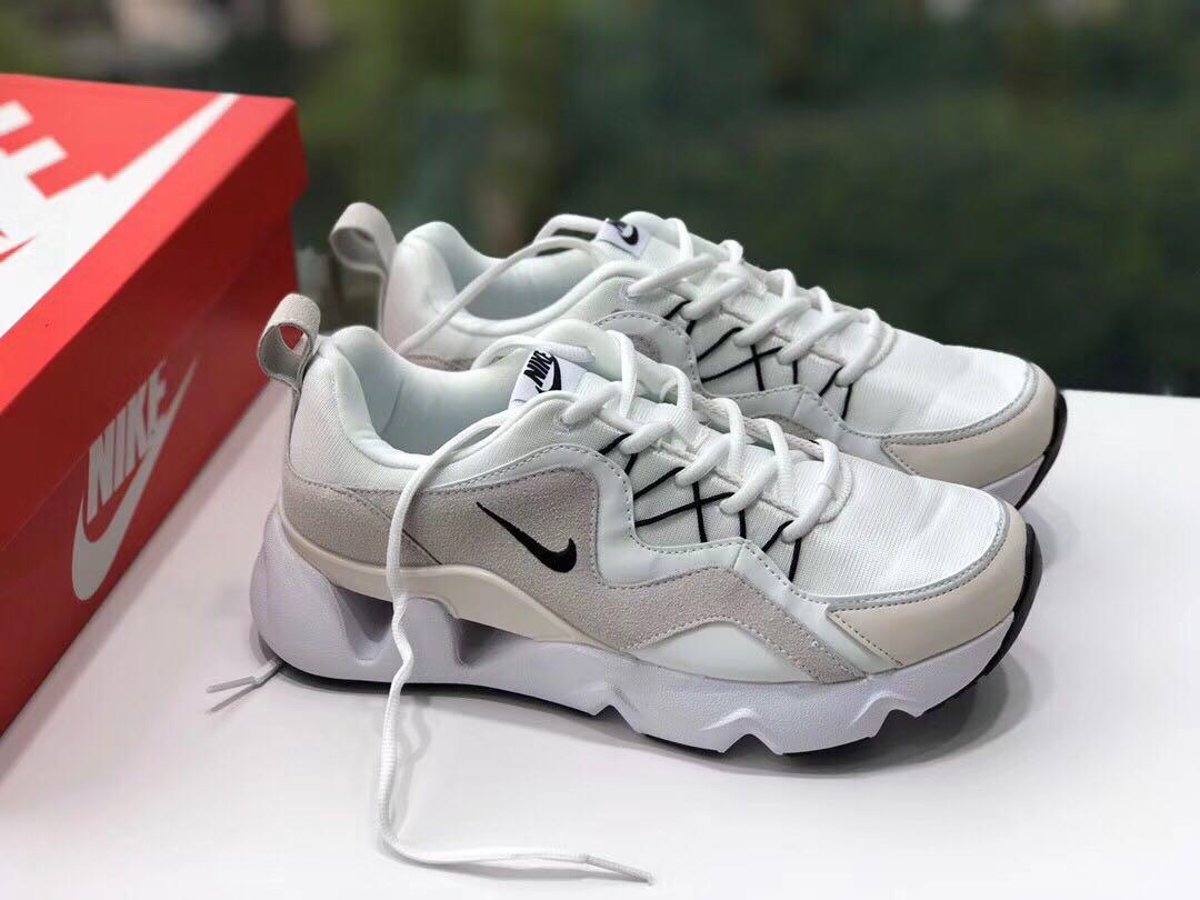 Nike RYZ 365, 女裝, 鞋, 波鞋- Carousell
