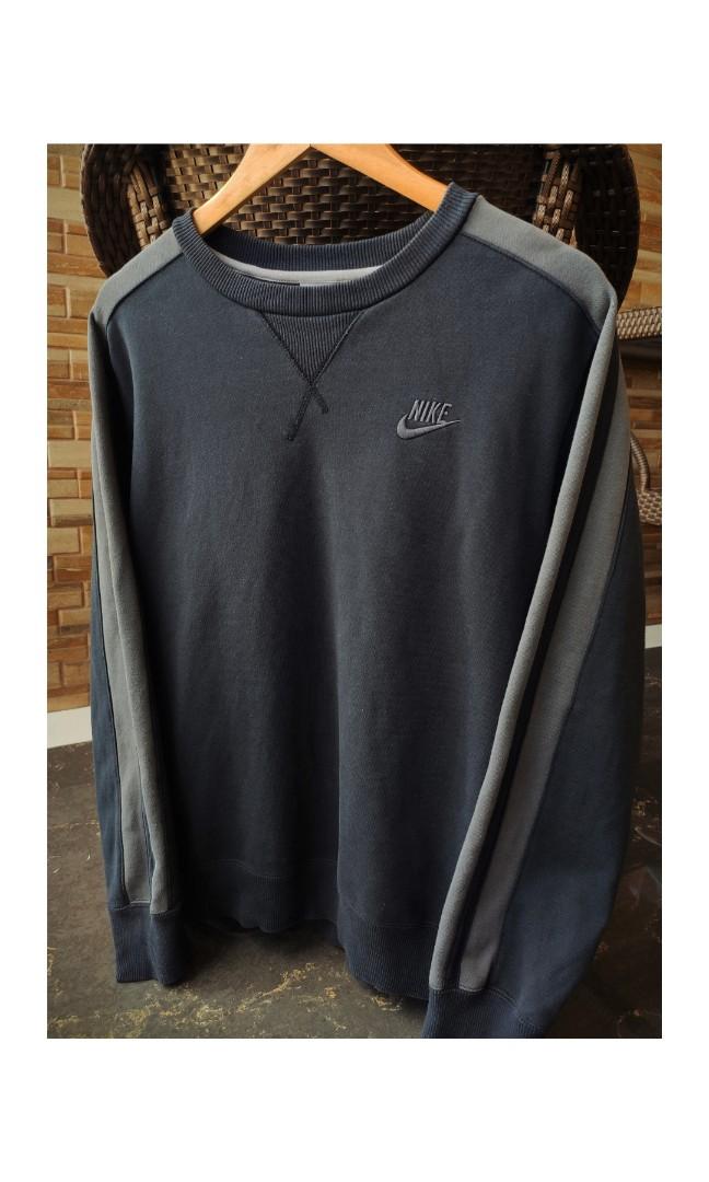 nike taped sweater