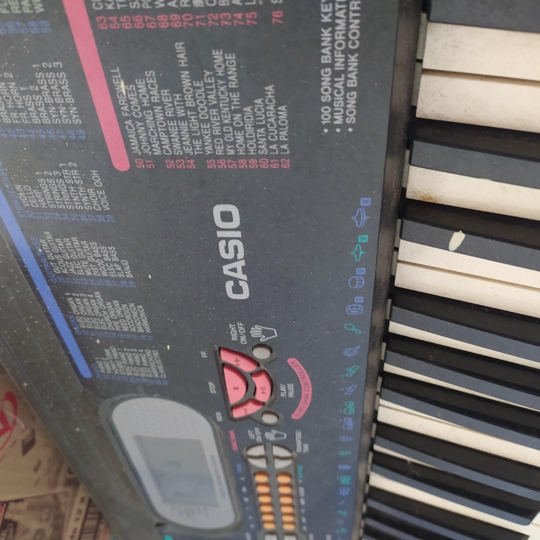 Piano keyboard for sale, Hobbies & Toys, Music & Media, Musical