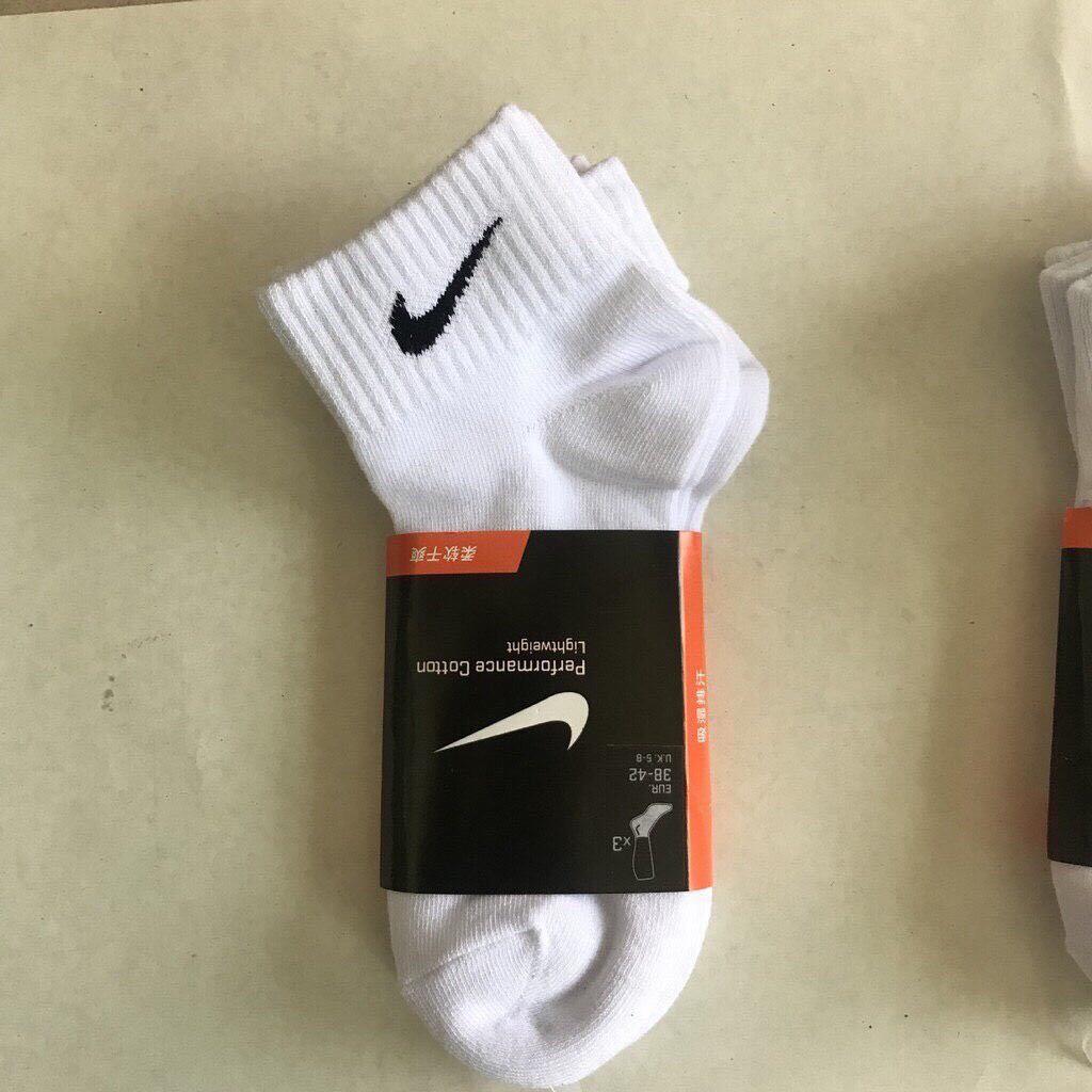 nike socks plain white