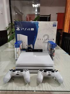 PS4 Pro 1TB Bundle
