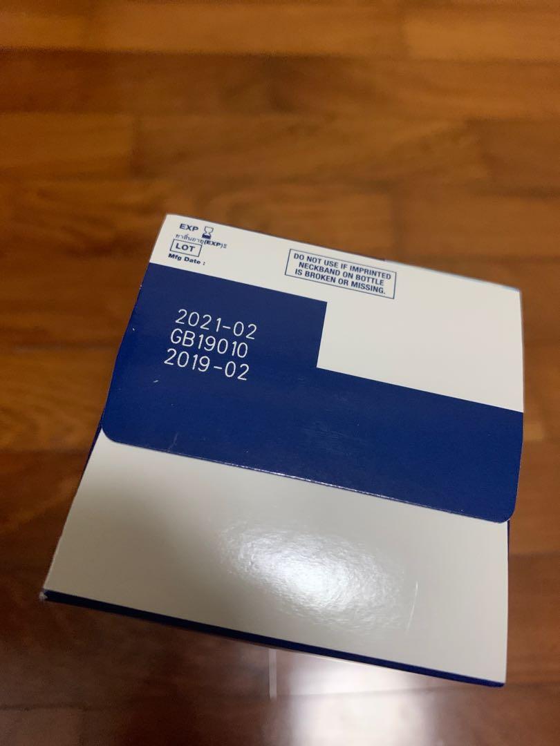 Long expiry date! Renu contact lens solution, Beauty & Personal Care