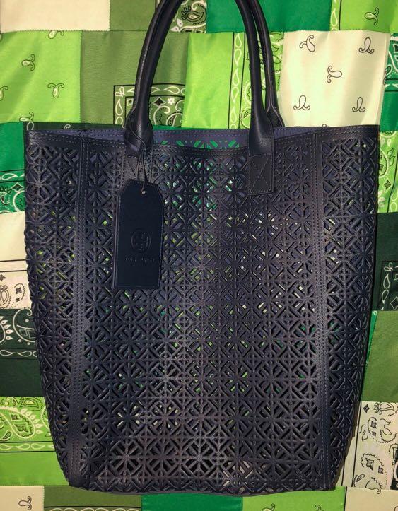 Tory burch best sale perforated tote