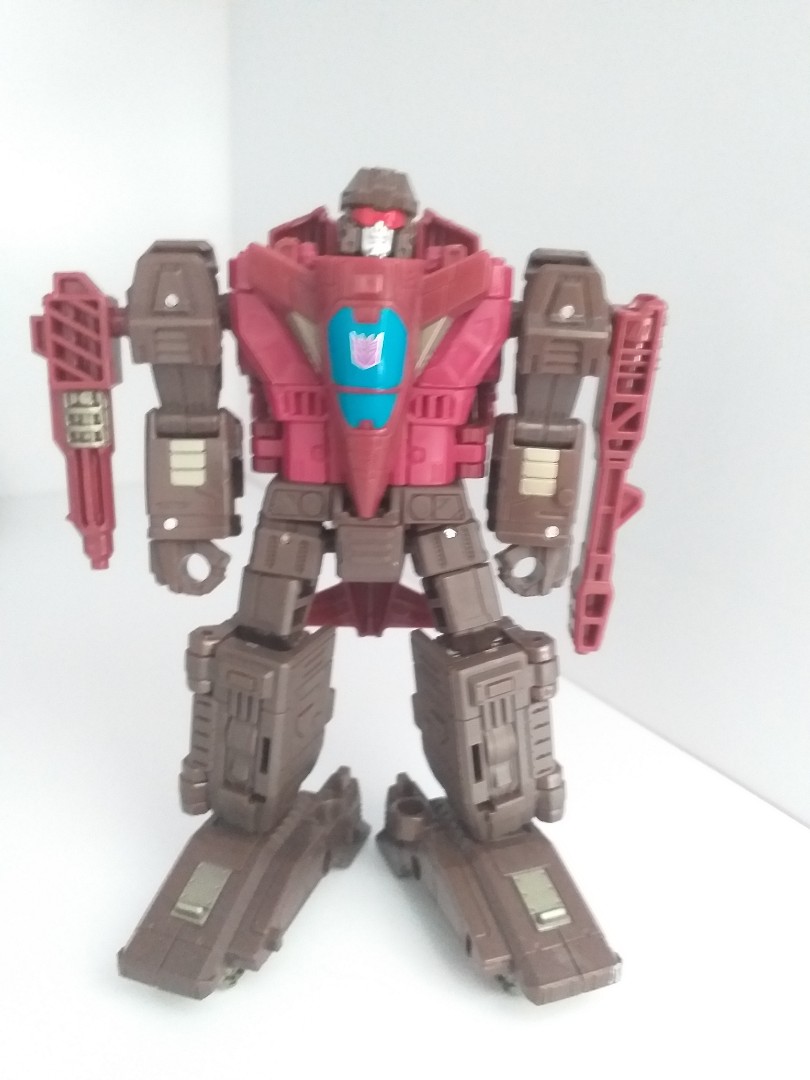 Transformers siege flywheels skytread, Hobbies & Toys, Toys & Games on