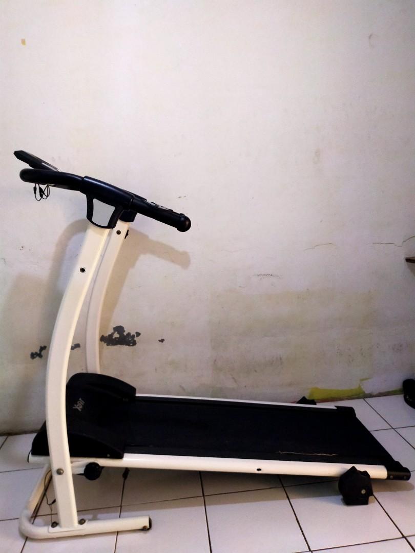 Treadmill X2Fit Manual