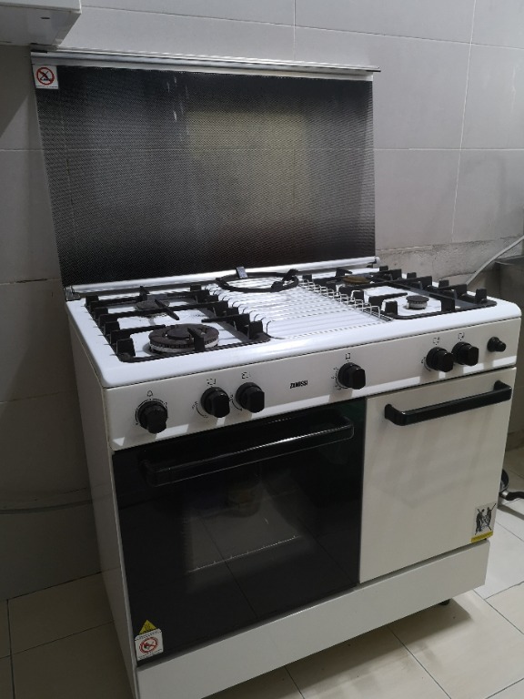 Zanussi on sale gas oven