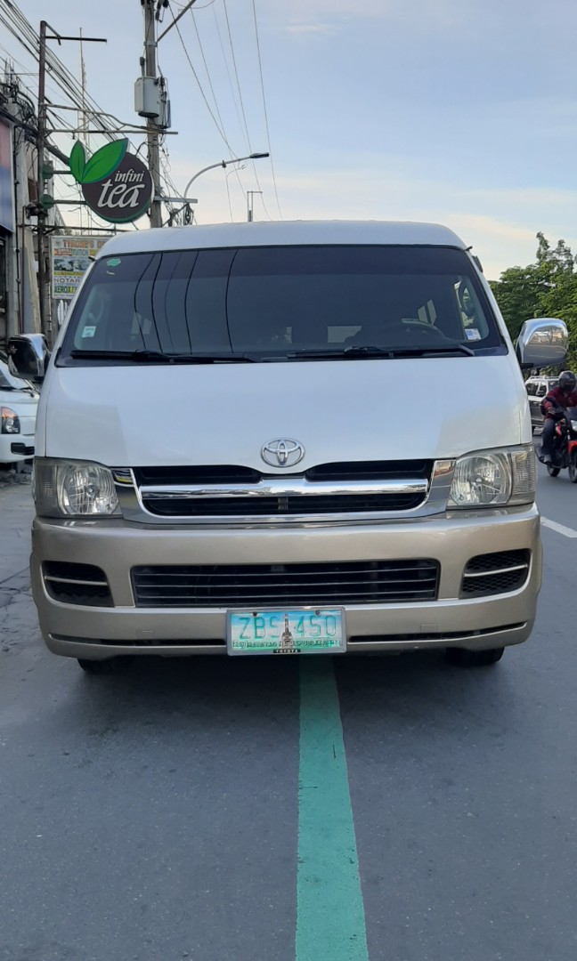 2005 toyota van