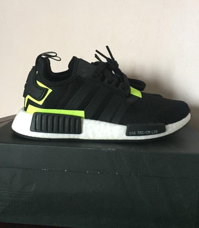 harga adidas nmd r1 original