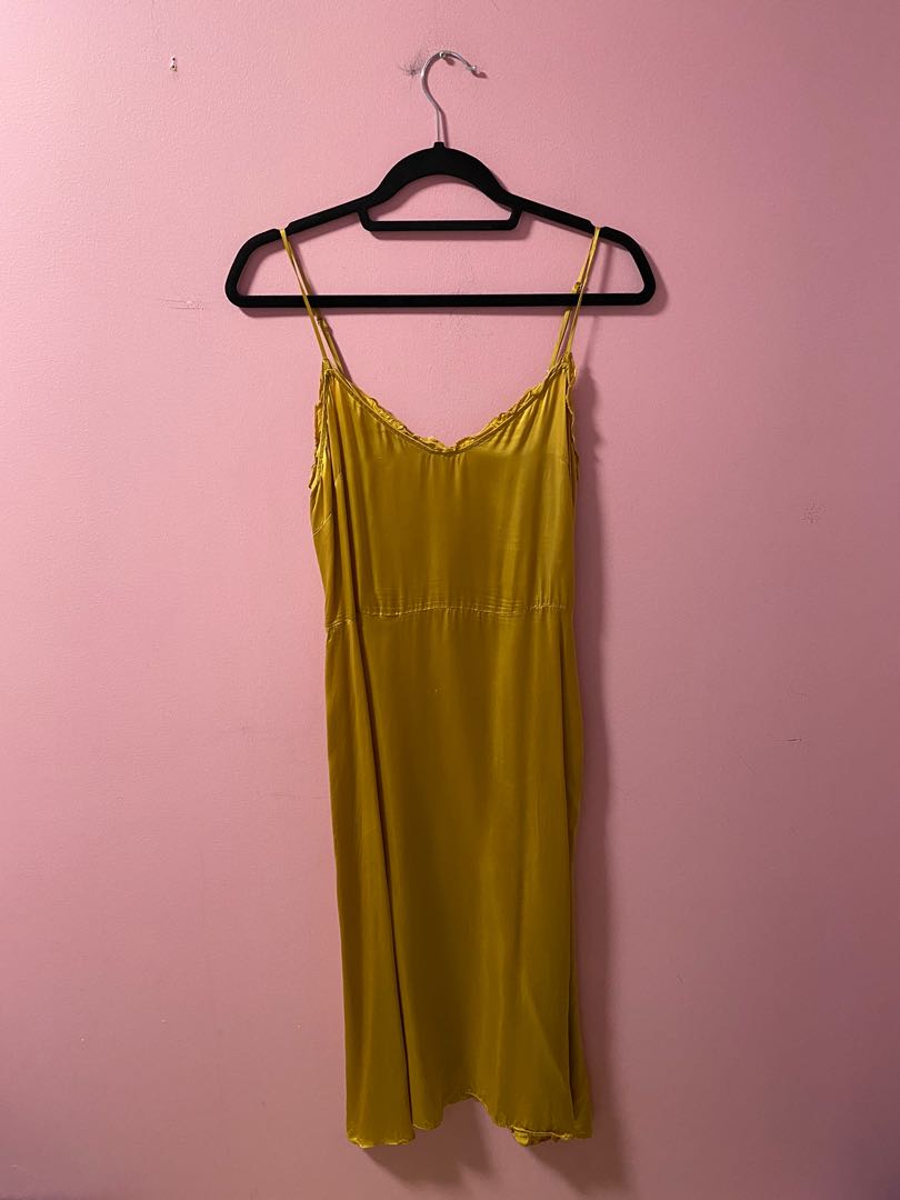 Aritzia Wilfred Millie Dress Size 4 Women s Fashion Clothes on Carousell