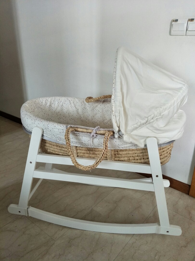 baby rocking basket