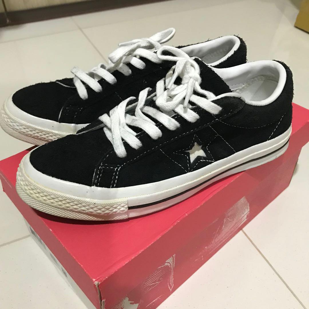 Converse One Star OX size 4 Mens 6 Womens Black, Men's Fashion, Footwear,  Sneakers on Carousell