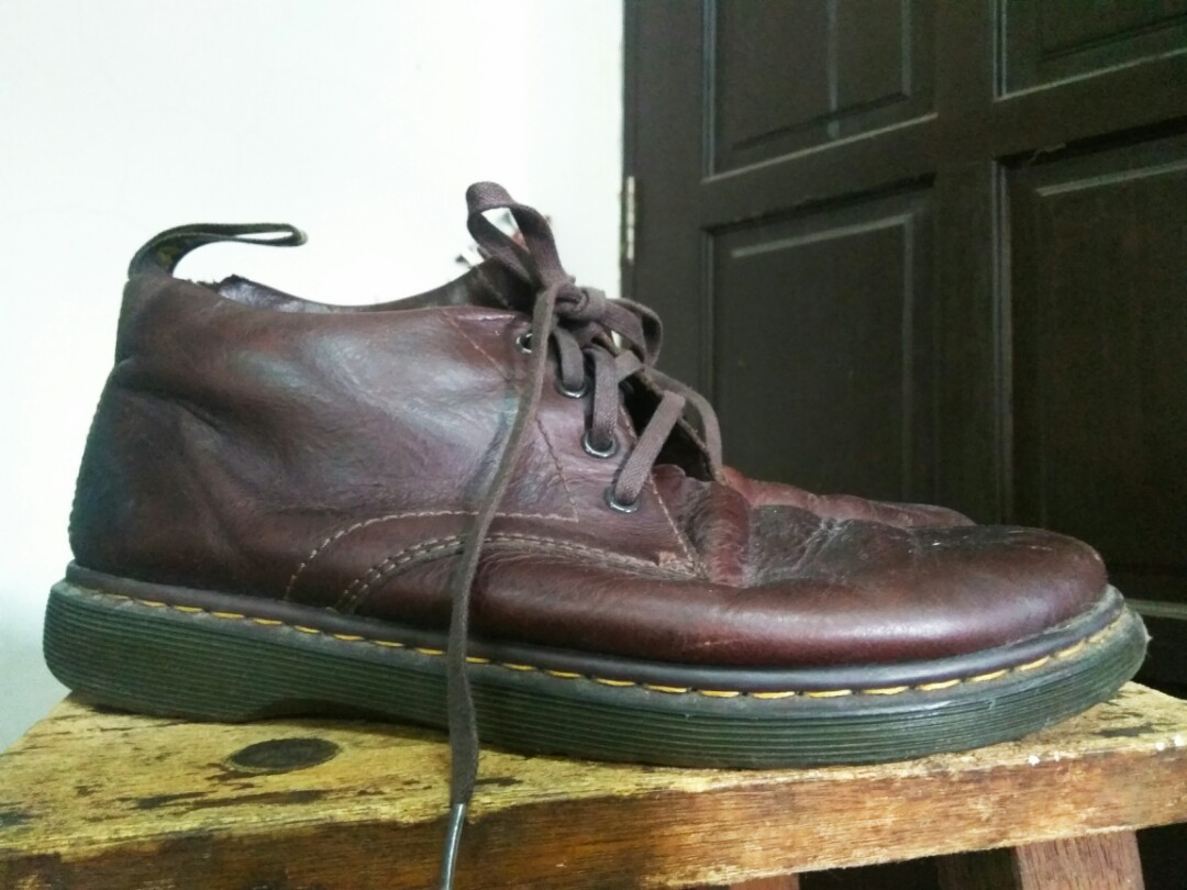 dr marten chukka boots