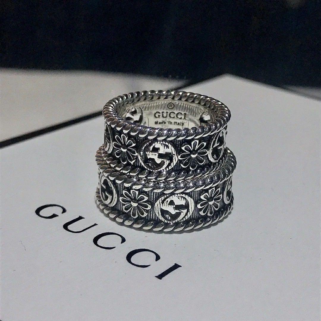 Gucci classic double G ring men and women sterling silver 925 retro style  simple Gucci couple, Women's Fashion, Jewelry & Organisers, Body Jewelry on  Carousell