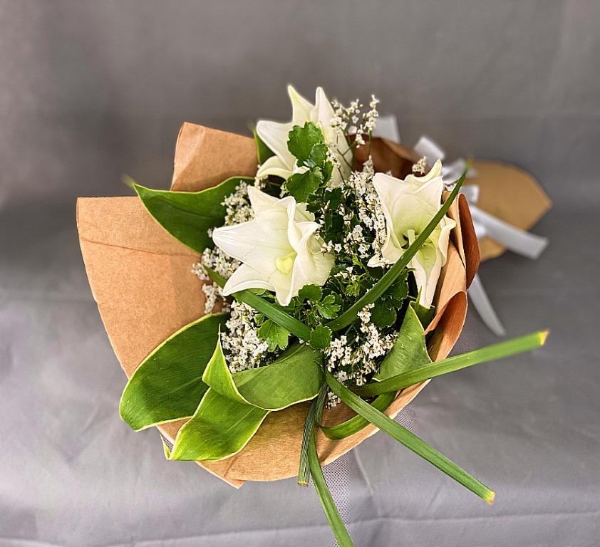 Rustic Fresh Roses With Mixed Flowers Hand Bouquet Wedding Rom Bridesmaid Proposal Anniversary Birthday Gardening Flowers Bouquets On Carousell