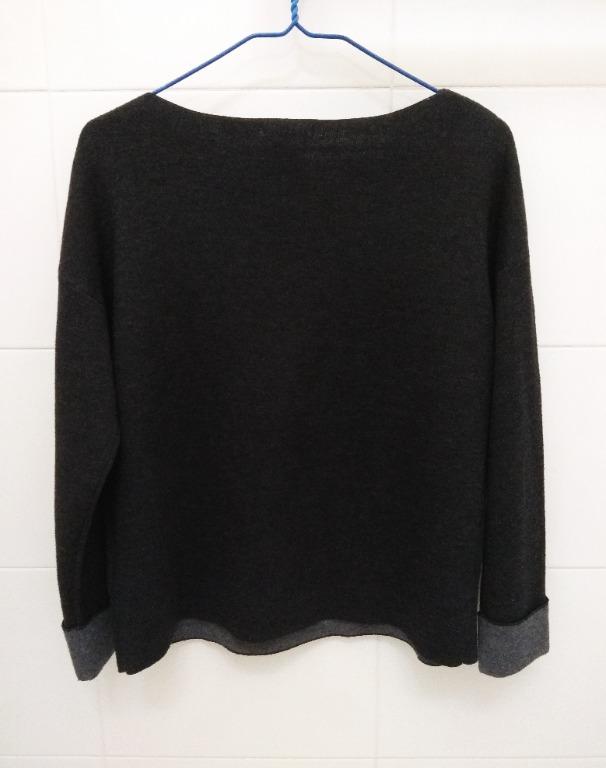 H&M Basic Blouse (Category: Blouses) located in Kuala Lumpur. Submitted by peter-rabbit (Listing ID 1008796095, Image 2). Description: Almost new. Material is a little elastic but not body hugging. .