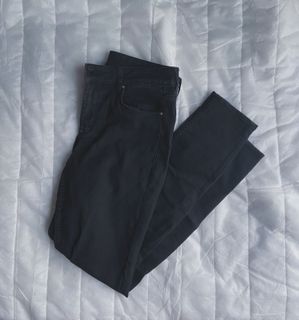(Category: ) located in . Submitted by smr.l (Listing ID 1012087966, Image 1). Description: .