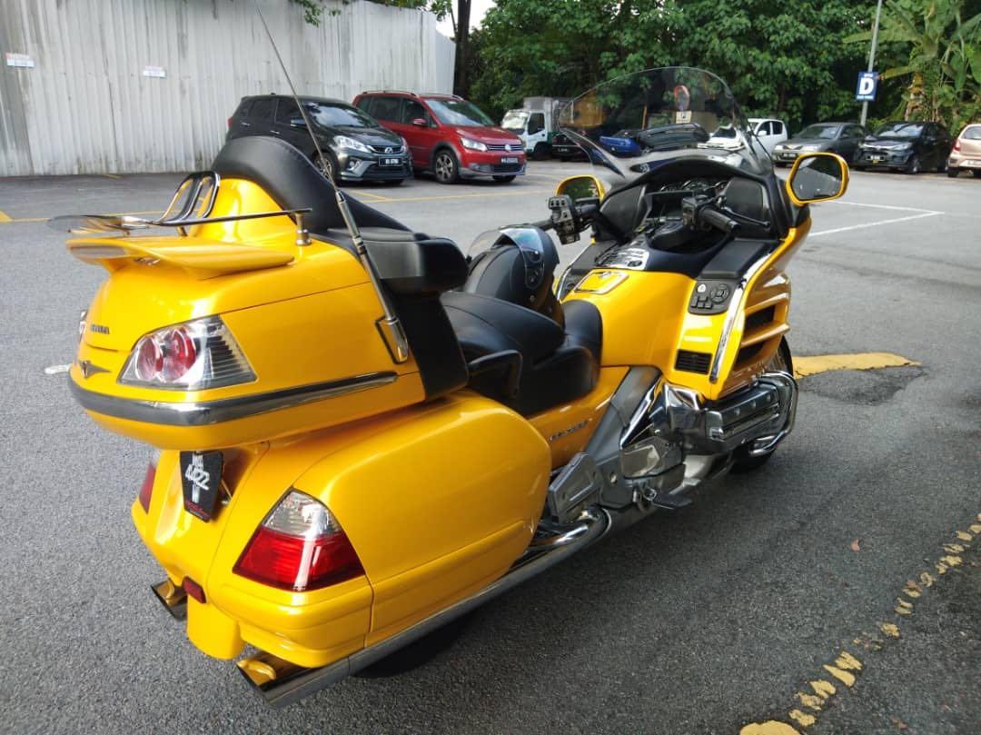 Goldwing 1800 for sale deals