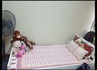 (Category: ) located in . Submitted by pooni17 (Listing ID 1012077687, Image 1). Description: .